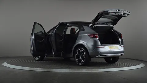 VAUXHALL GRANDLAND 1.5 Turbo D Ultimate Auto