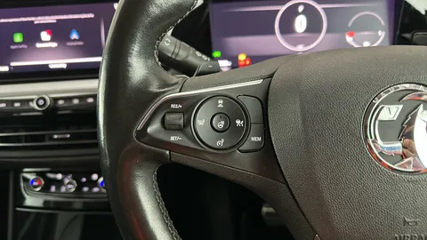 VAUXHALL GRANDLAND 1.5 Turbo D Ultimate Auto