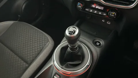 NISSAN JUKE 1.0 DiG-T N-Connecta