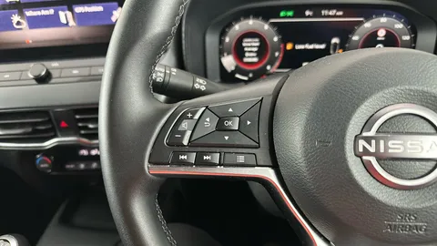 NISSAN JUKE 1.0 DiG-T N-Connecta