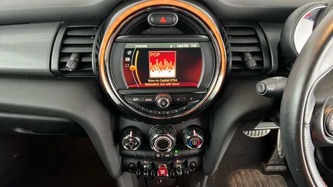 MINI HATCHBACK 1.5 Cooper Sport II Auto