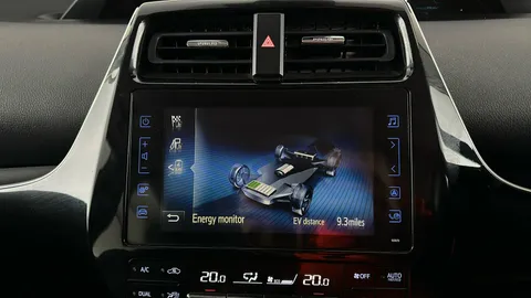 TOYOTA PRIUS 1.8 VVTi Plug-in Business Edition Plus CVT