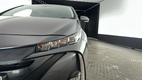 TOYOTA PRIUS 1.8 VVTi Plug-in Business Edition Plus CVT