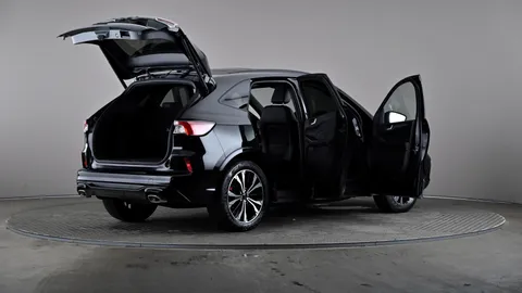 FORD KUGA 2.5 FHEV ST-Line X Edition CVT