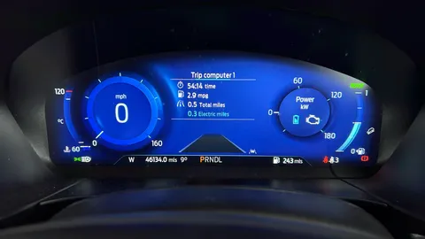 FORD KUGA 2.5 FHEV ST-Line X Edition CVT