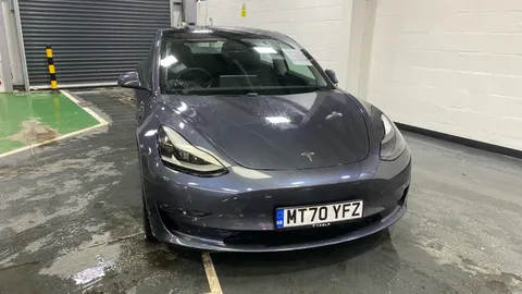 TESLA MODEL 3 Long Range AWD Auto