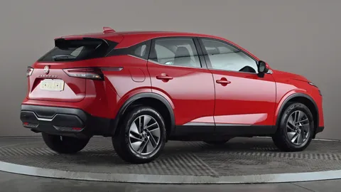 NISSAN QASHQAI 1.3 DiG-T MH Acenta Premium