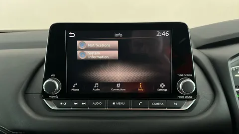 NISSAN QASHQAI 1.3 DiG-T MH Acenta Premium