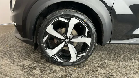 NISSAN JUKE 1.0 DiG-T 114 Tekna DCT