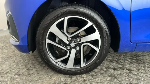 PEUGEOT 108 1.0 72 Allure