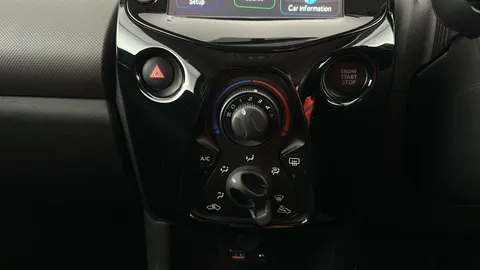 PEUGEOT 108 1.0 72 Allure