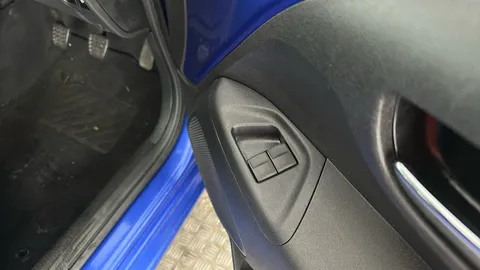 PEUGEOT 108 1.0 72 Allure