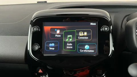 PEUGEOT 108 1.0 72 Allure