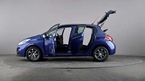 PEUGEOT 208 1.2 PureTech 82 Active