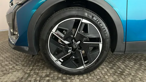 PEUGEOT 408 1.2 PureTech GT EAT8