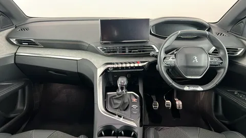 PEUGEOT 3008 1.2 PureTech GT