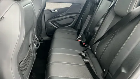 PEUGEOT 3008 1.2 PureTech GT