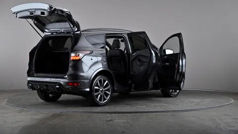 FORD KUGA 2.0 TDCi 180 ST-Line Edition