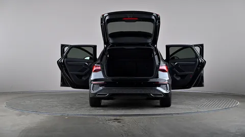 AUDI A3 35 TFSI S Line