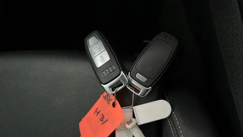 AUDI A3 35 TFSI S Line