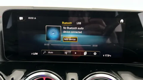 MERCEDES-BENZ EQA EQA 350 4M 215kW AMG Line Premium 66.5kWh Auto