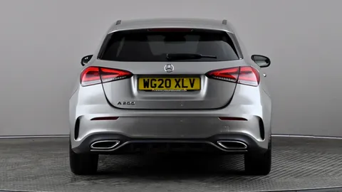 MERCEDES-BENZ A CLASS A200 AMG Line