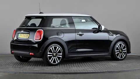 MINI HATCHBACK 135kW Cooper S Level 2 33kWh Auto
