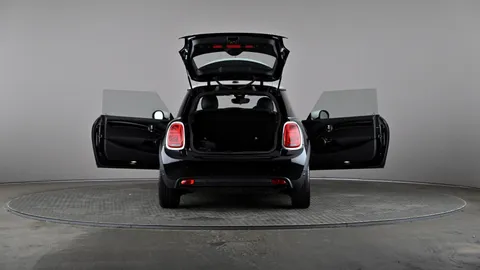 MINI HATCHBACK 135kW Cooper S Level 2 33kWh Auto