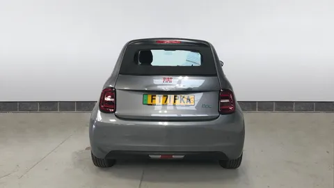 FIAT 500 87kW Red 42kWh Auto
