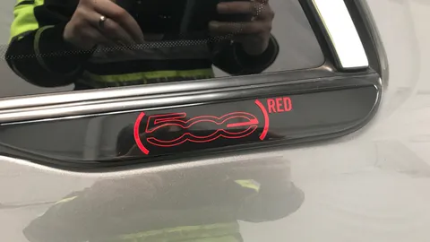 FIAT 500 87kW Red 42kWh Auto