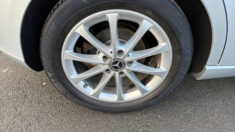 MERCEDES-BENZ A CLASS A180d Sport Auto