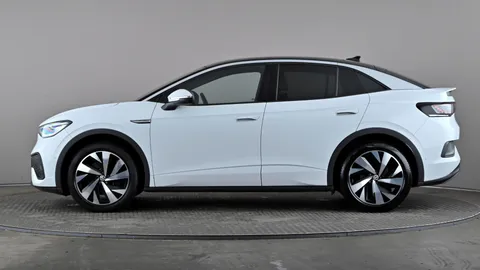 VOLKSWAGEN ID.5 128kW Style Pro 77kWh Auto