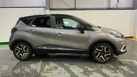 RENAULT CAPTUR 0.9 TCE 90 Iconic