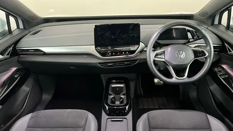 VOLKSWAGEN ID.5 128kW Style Pro 77kWh Auto