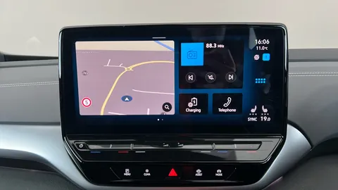 VOLKSWAGEN ID.5 128kW Style Pro 77kWh Auto