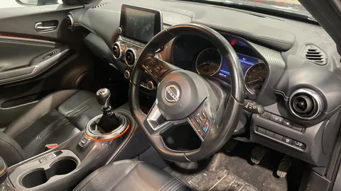 NISSAN JUKE 1.0 DiG-T 114 Tekna