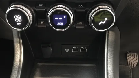 RENAULT CAPTUR 1.0 TCE 90 Techno