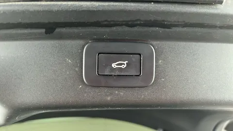 JAGUAR I-PACE 294kW EV400 HSE Black 90kWh Auto 11kW Charger