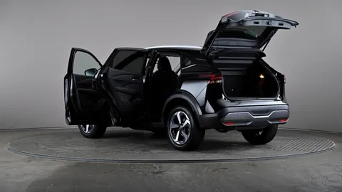 NISSAN QASHQAI 1.3 DiG-T MH 158 N-Connecta [Glass Rf] Xtronic