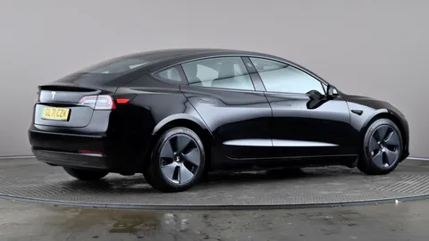 TESLA MODEL 3 Standard Plus Auto