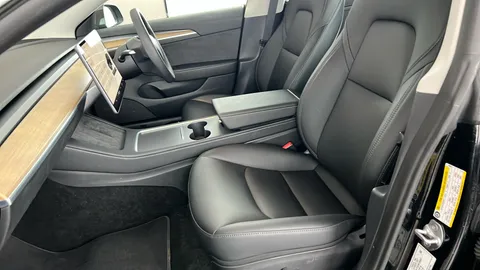 TESLA MODEL 3 Standard Plus Auto