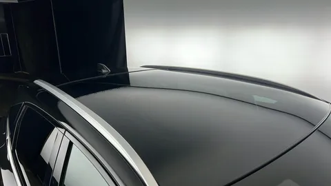 NISSAN QASHQAI 1.3 DiG-T MH 158 N-Connecta [Glass Rf] Xtronic