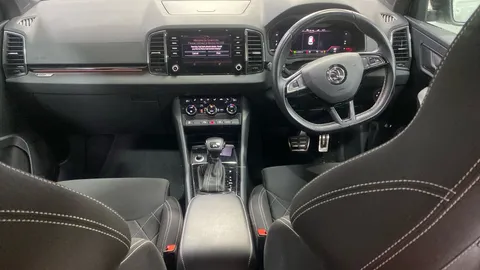 SKODA KAROQ 1.5 TSI Sport Line DSG