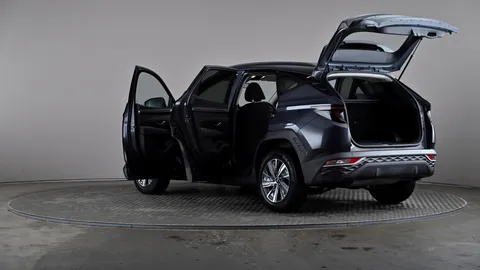 HYUNDAI TUCSON 1.6 TGDi SE Connect 2WD