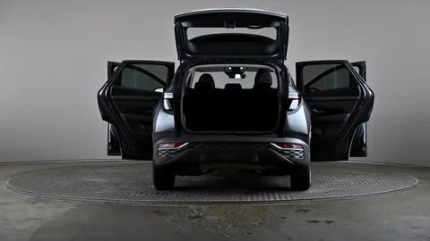 HYUNDAI TUCSON 1.6 TGDi SE Connect 2WD