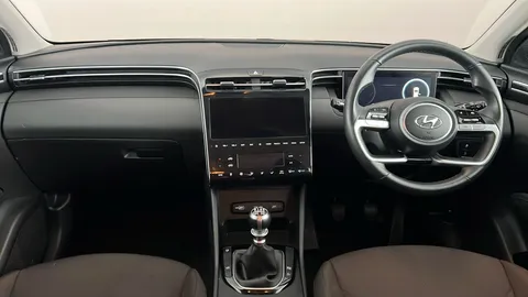 HYUNDAI TUCSON 1.6 TGDi SE Connect 2WD