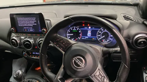 NISSAN JUKE 1.0 DiG-T 114 Tekna