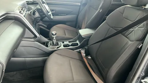 HYUNDAI TUCSON 1.6 TGDi SE Connect 2WD