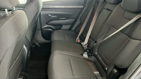 HYUNDAI TUCSON 1.6 TGDi SE Connect 2WD