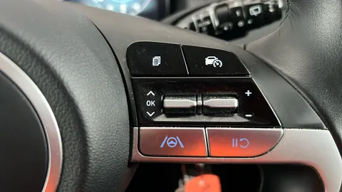 HYUNDAI TUCSON 1.6 TGDi SE Connect 2WD